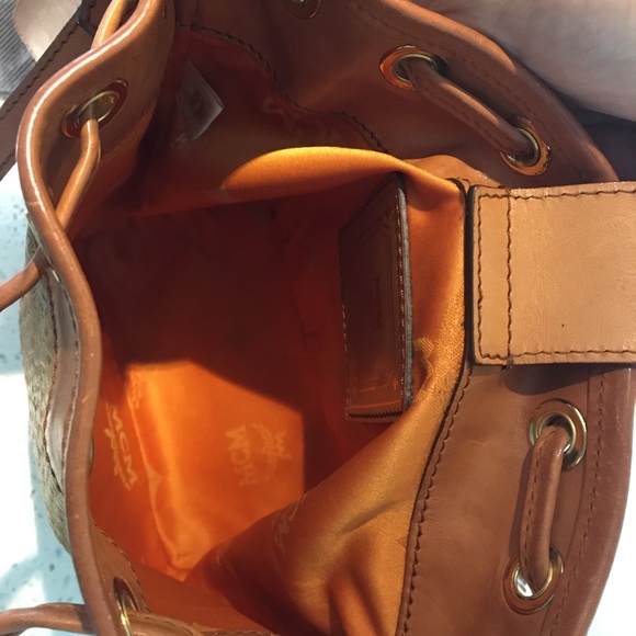 MCM bucket bag - Picture 5 of 5